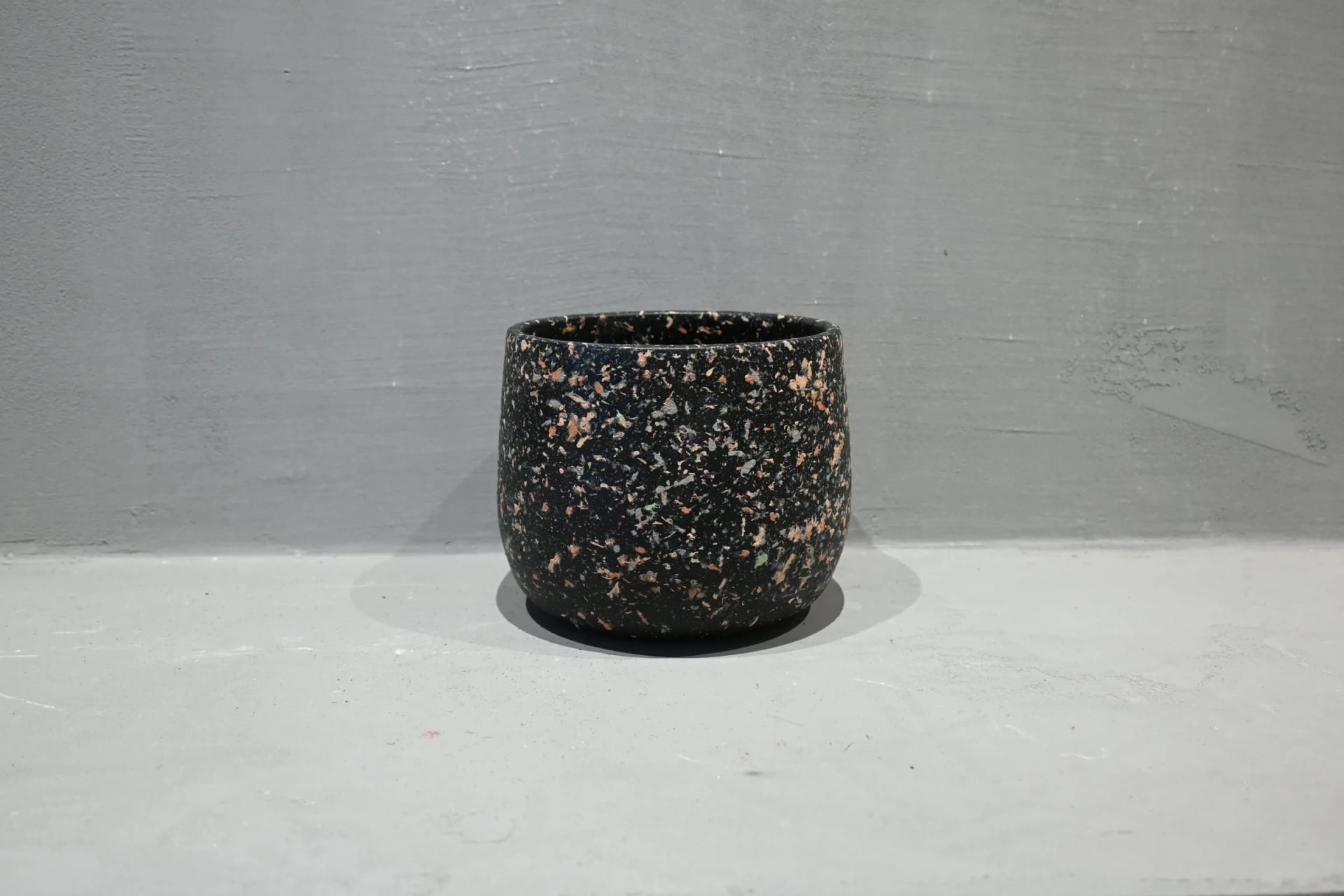 Tegla: Crna Terazzo 13×13 cm